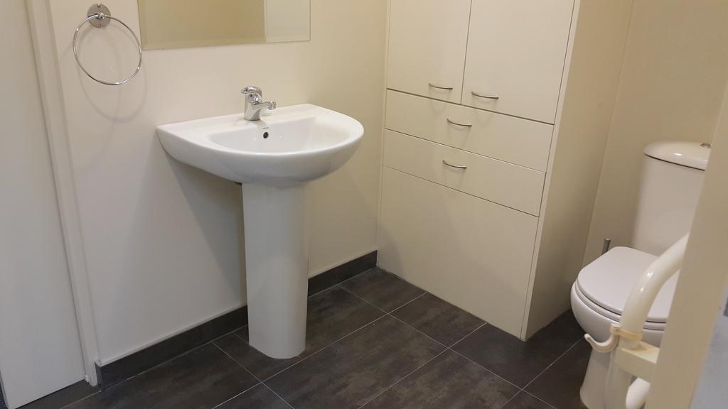 Riccarton Loft - Christchurch Holiday Homes Extérieur photo