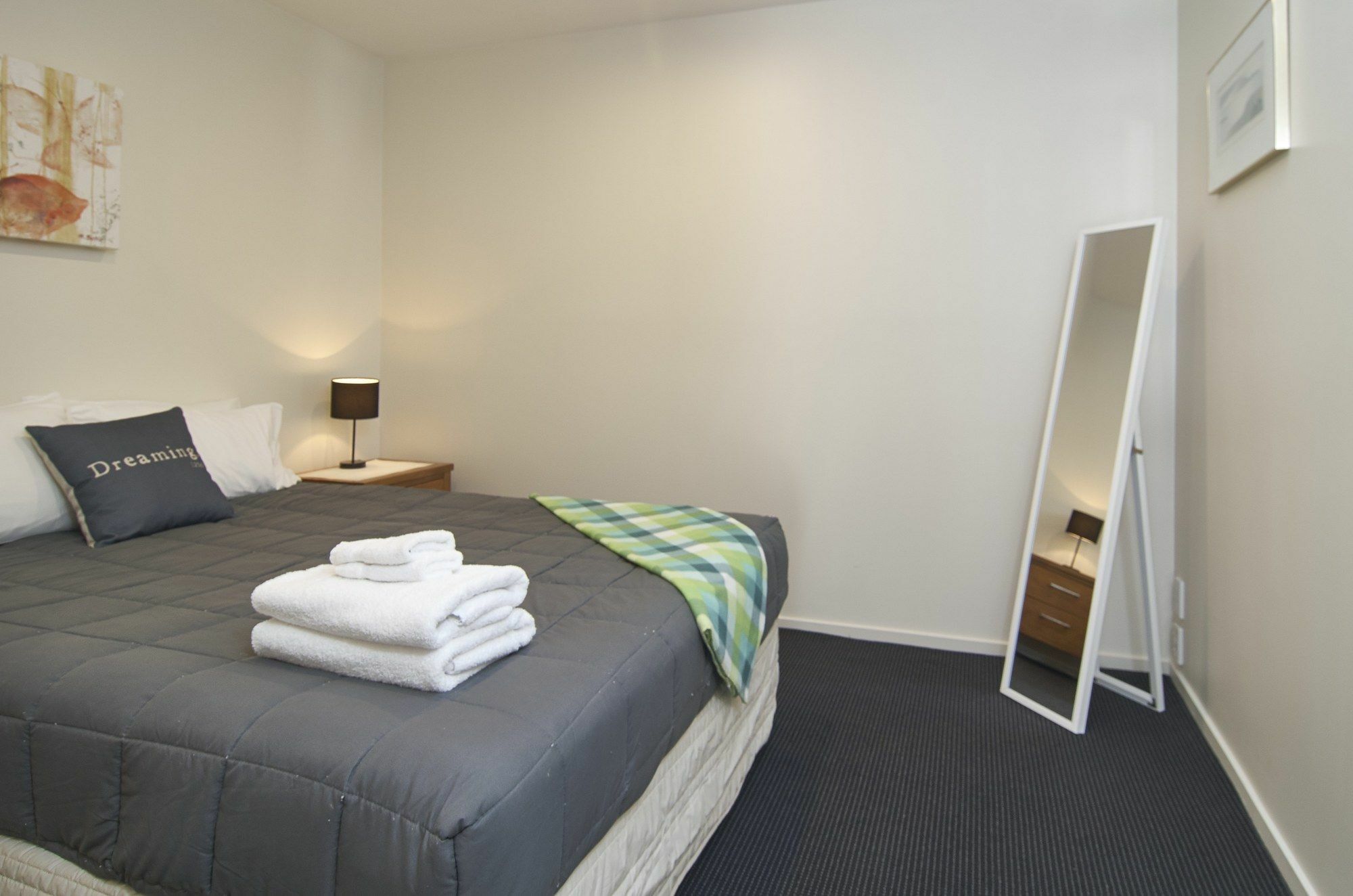 Riccarton Loft - Christchurch Holiday Homes Extérieur photo